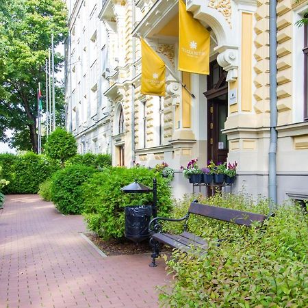 Boutique Elizabeth Apartment Riga Ngoại thất bức ảnh
